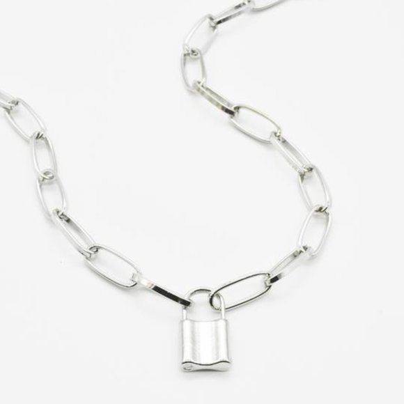 Lock Paperchain necklace silver tone chunky links - Picture 1 of 6